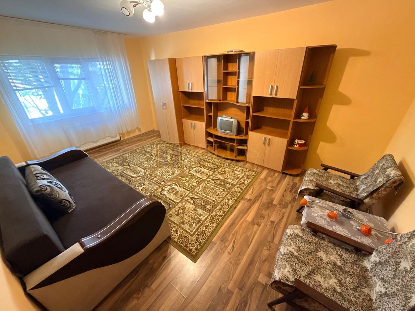 3 camere-2 dormitoare| langa Uranus Plaza| centrala proprie| etaj 1 - Poză 20