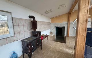 Casă cu suflet, într-o oază de liniște din zona Porumbacu, Sărata - Poză 10
