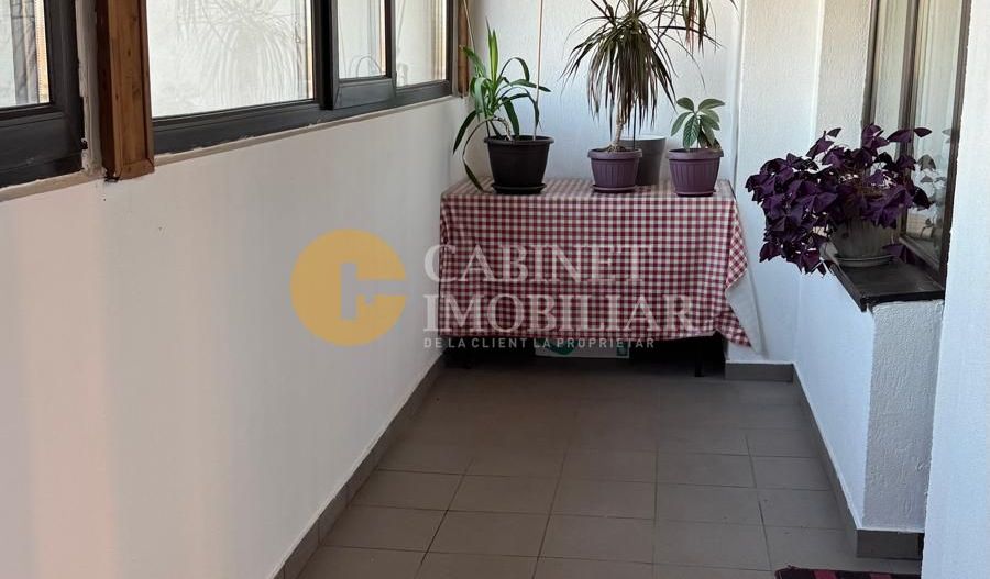 Apartament 3 camere Valea Lupului -- Zona Mall Moldova - Poză 8