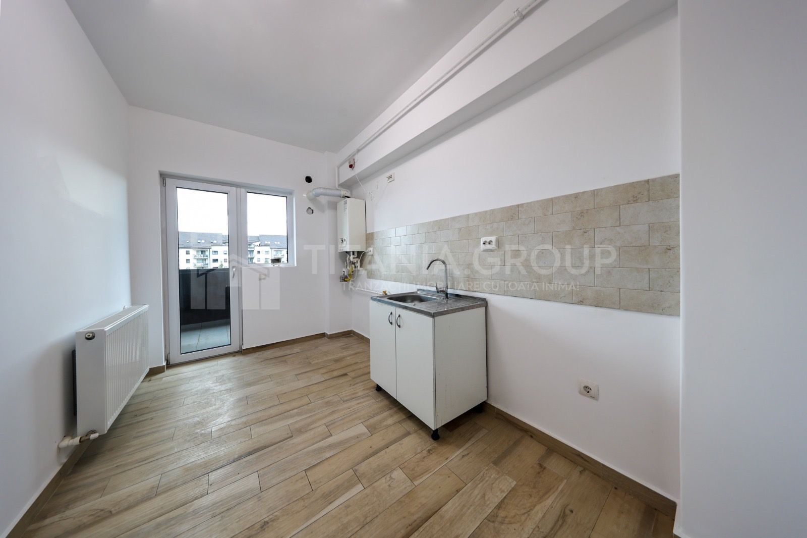 Apartament 3 camere decomandat, 2 bai, parcare, preluare chirias - Poză 6