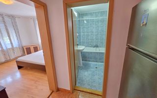 Apartament 4 camere, mobilat, utilat, parcare proprie,  zona Kaufland - Poză 4