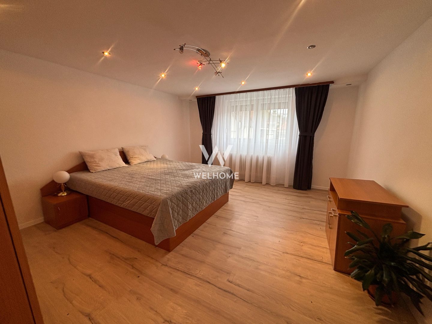 Casa 4 camere SPATIOASE si TEREN 460 mp Sibiu - Poză 4