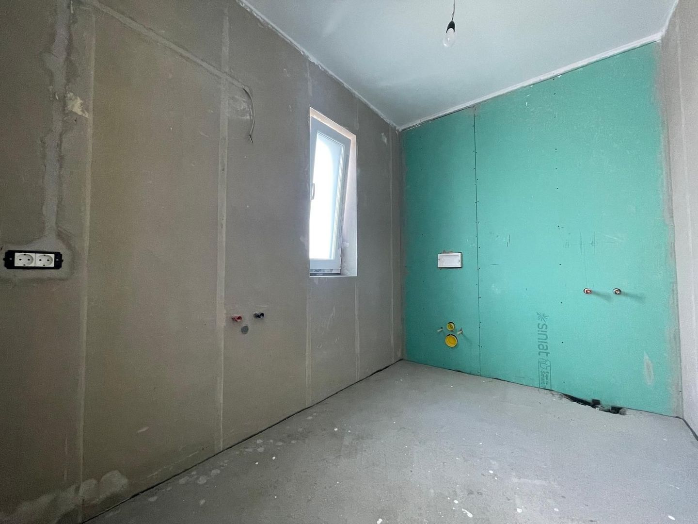 Duplex spațios cu teren generos-Moșnița Nouă - Poză 10