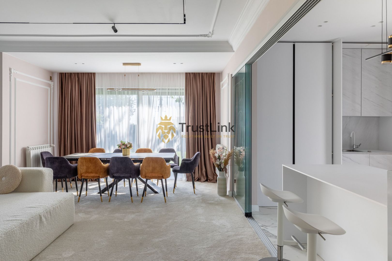 Casă premium teren 3.000 mp, livadă și zonă BBQ – Frumusani - Poză 10