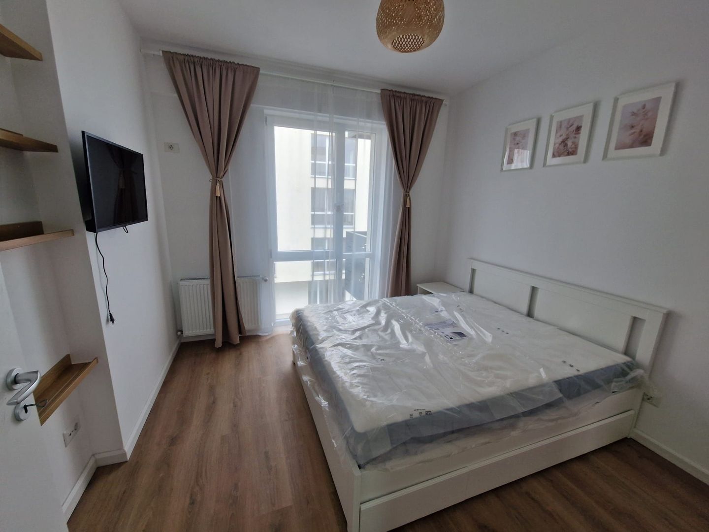 De inchiriat apartament 2 camere - Poză 2