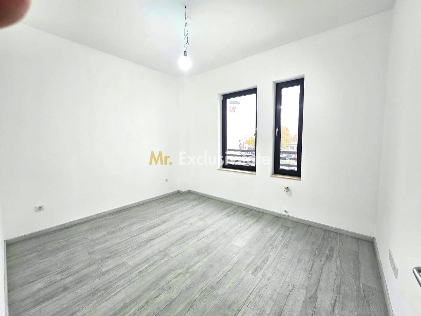De vânzare apartament 3 camere, centru Satu Mare - Poză 19
