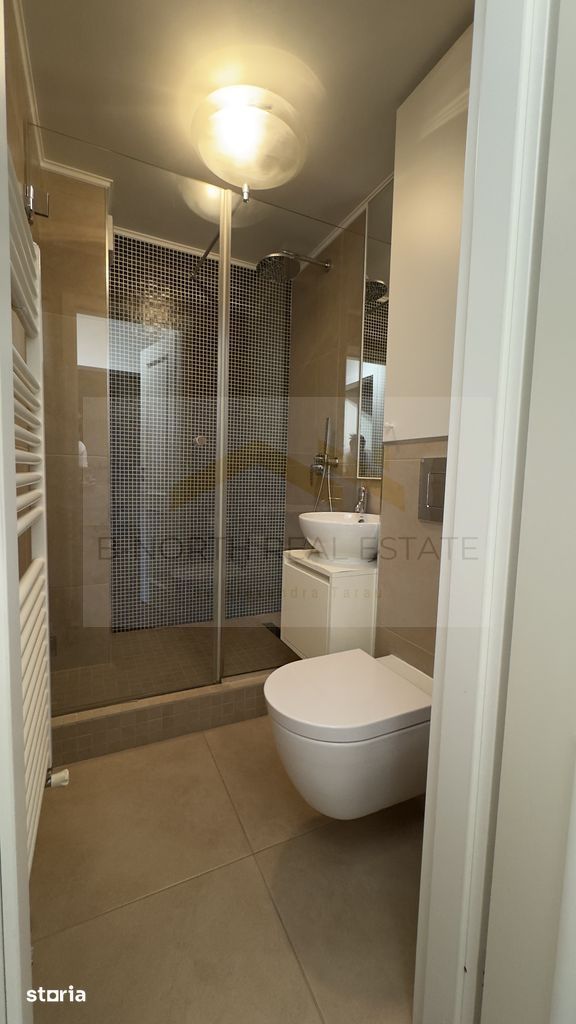 Apartament 4 camere de închiriat, Panduri, prima închiriere, renovat - Poză 10