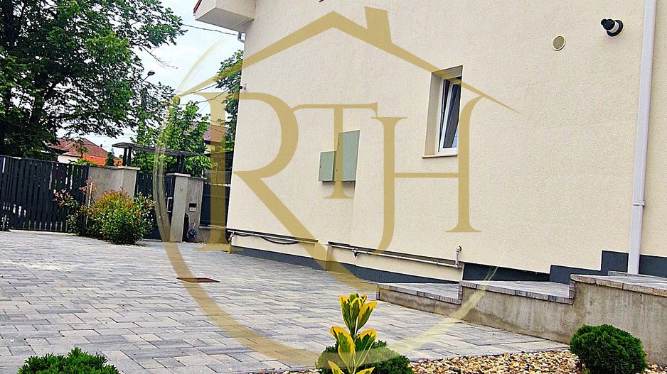 Apartament (SAD) de închiriat–ideal pentru activități comerciale sau  locuință. - Poză 20