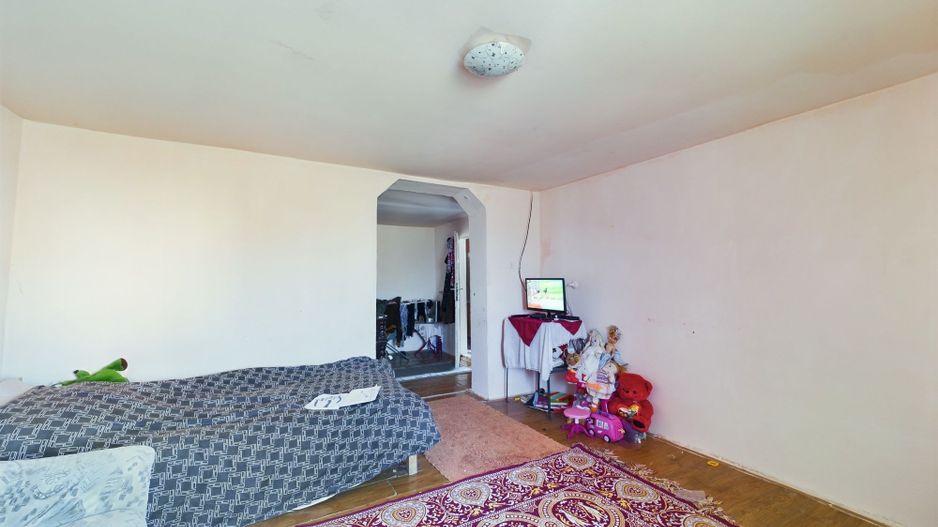 Casă cu Potențial Imens în Șipet, comuna Tormac - Poză 18