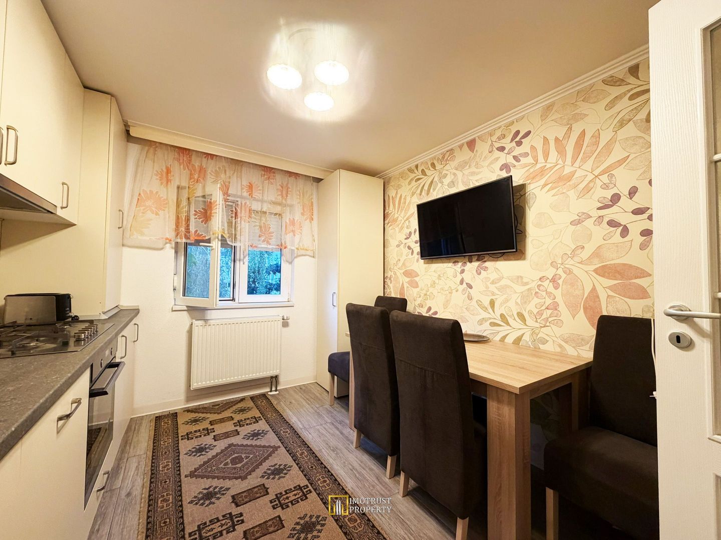 Apartament 3 camere de închiriat – Micălaca, Zona 300 - Poză 3