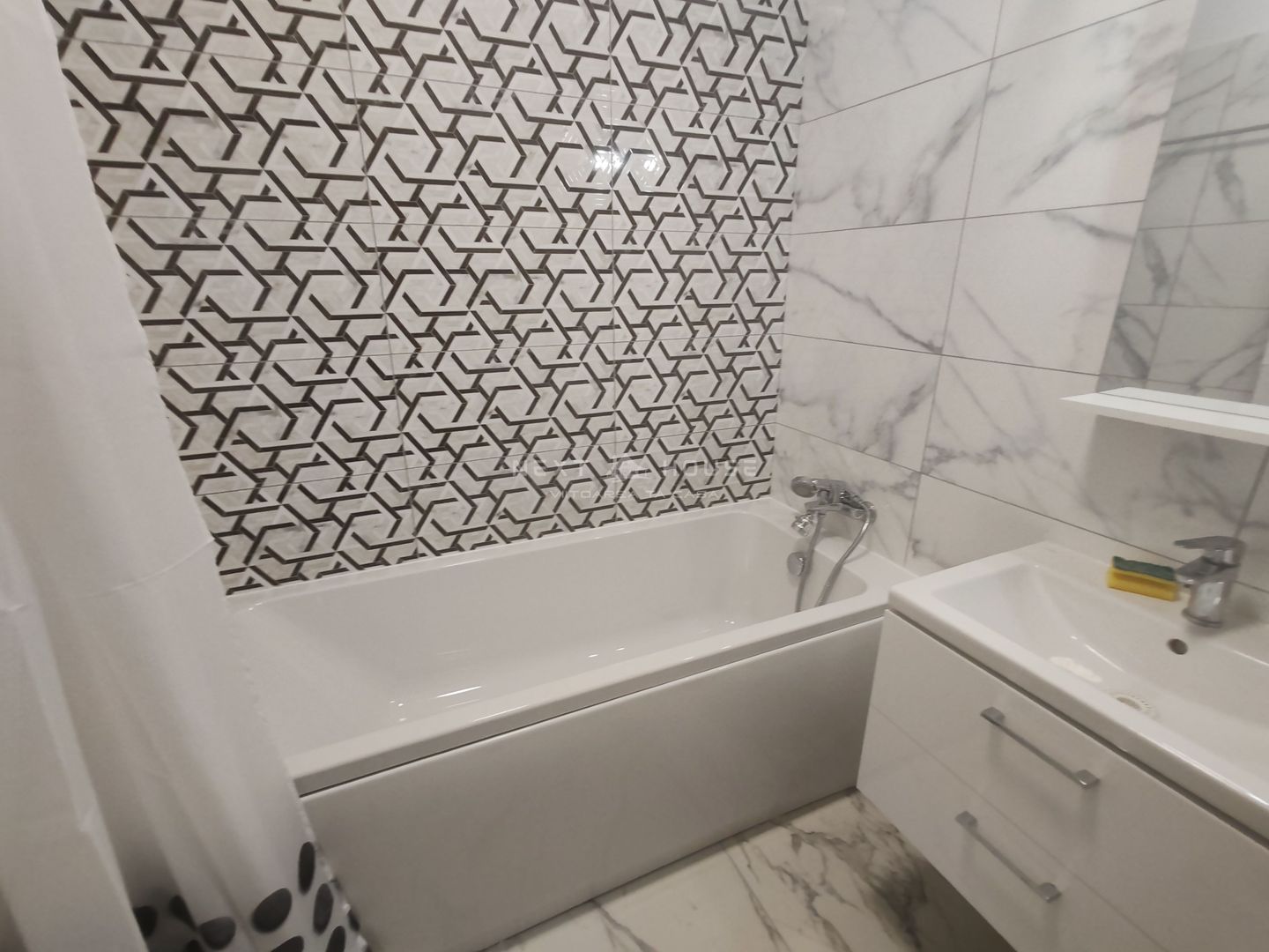 Brown Residence - Aparatorii Patriei - Berceni - 800 m de metrou - Poză 14