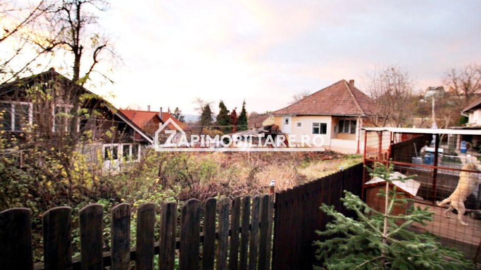Casa zona Platou,1.001mp.teren,deschidere la 2 strazi,0%comi - Poză 4