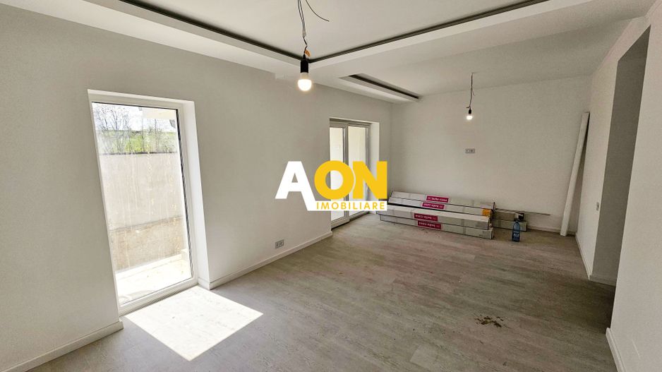 Duplex cu predare la cheie, 4 camere, piscina, 228 mp teren, Cetate - Poză 9