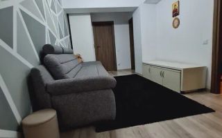 Apartament 3 camere, decomandat, mobilat și utilat complet - Poză 1
