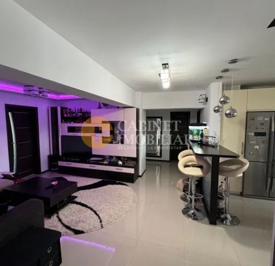 Copou - 4 camere - 107mp - garaj - etaj intermediar - Poză 1