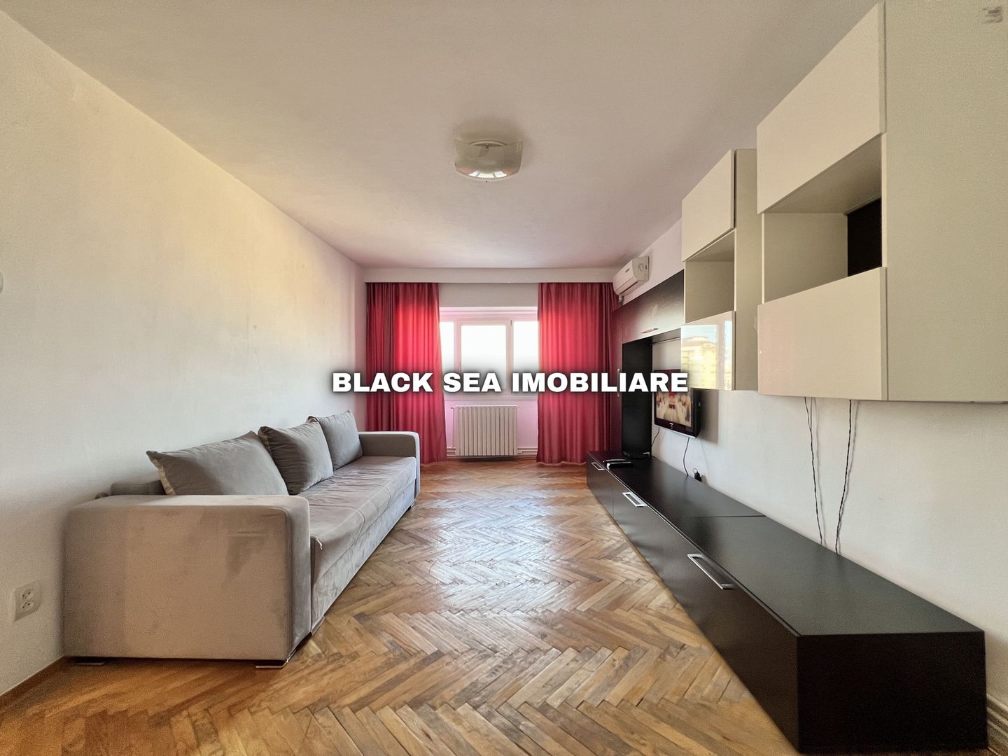 Apartament 3 camere de vanzare - zona Tomis 3 - Gaze / Ocazie Unica - Poză 2