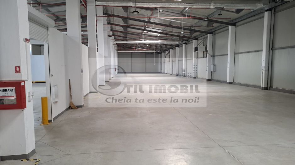 Spatiu depozitare de inchiriat,  suprafata 1600mp +200mp birou - Poză 1