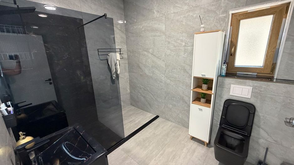 CASA INDIVIDUALA - TEREN 370 MP, PISCINA, SEMI-MOBILAT, COMISION  0% - Poză 16