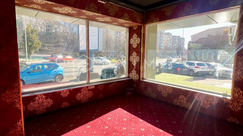 Spatiu comercial 150 mp | Zona 7 Noiembrie | Vad exceptional - Poză 3