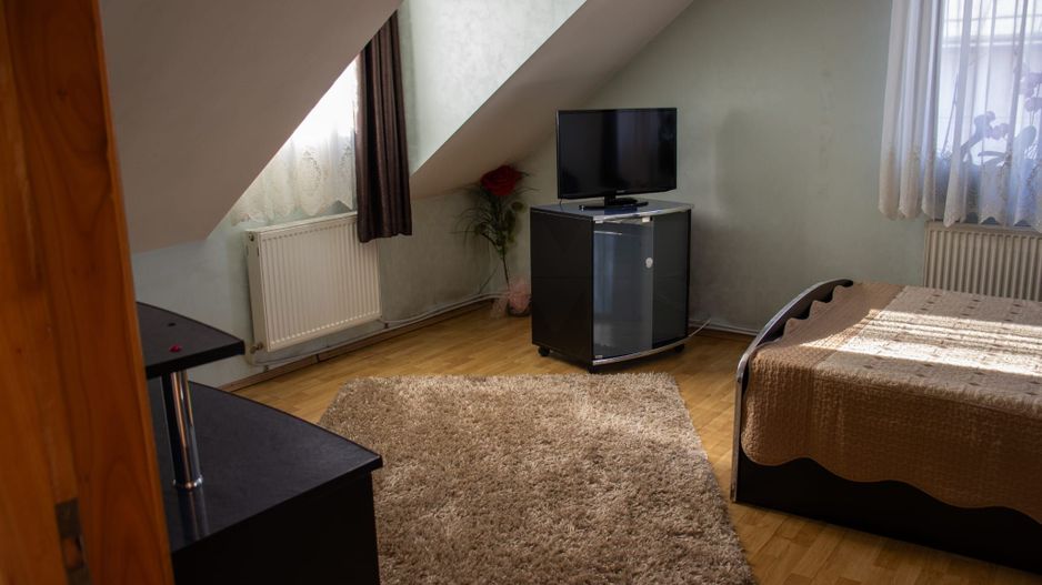 Casa/Vilă cu 7 Camere I 820 mp I Suceava - Poză 12