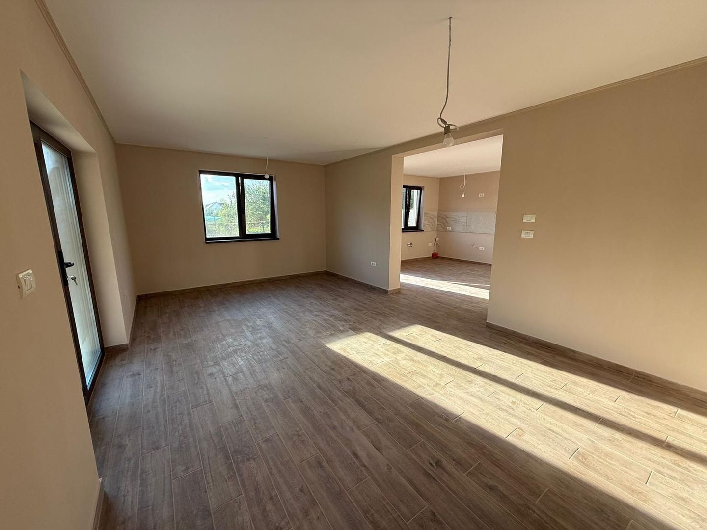 4 CAMERE , UTVIN , DUPLEX MODERN - Poză 3