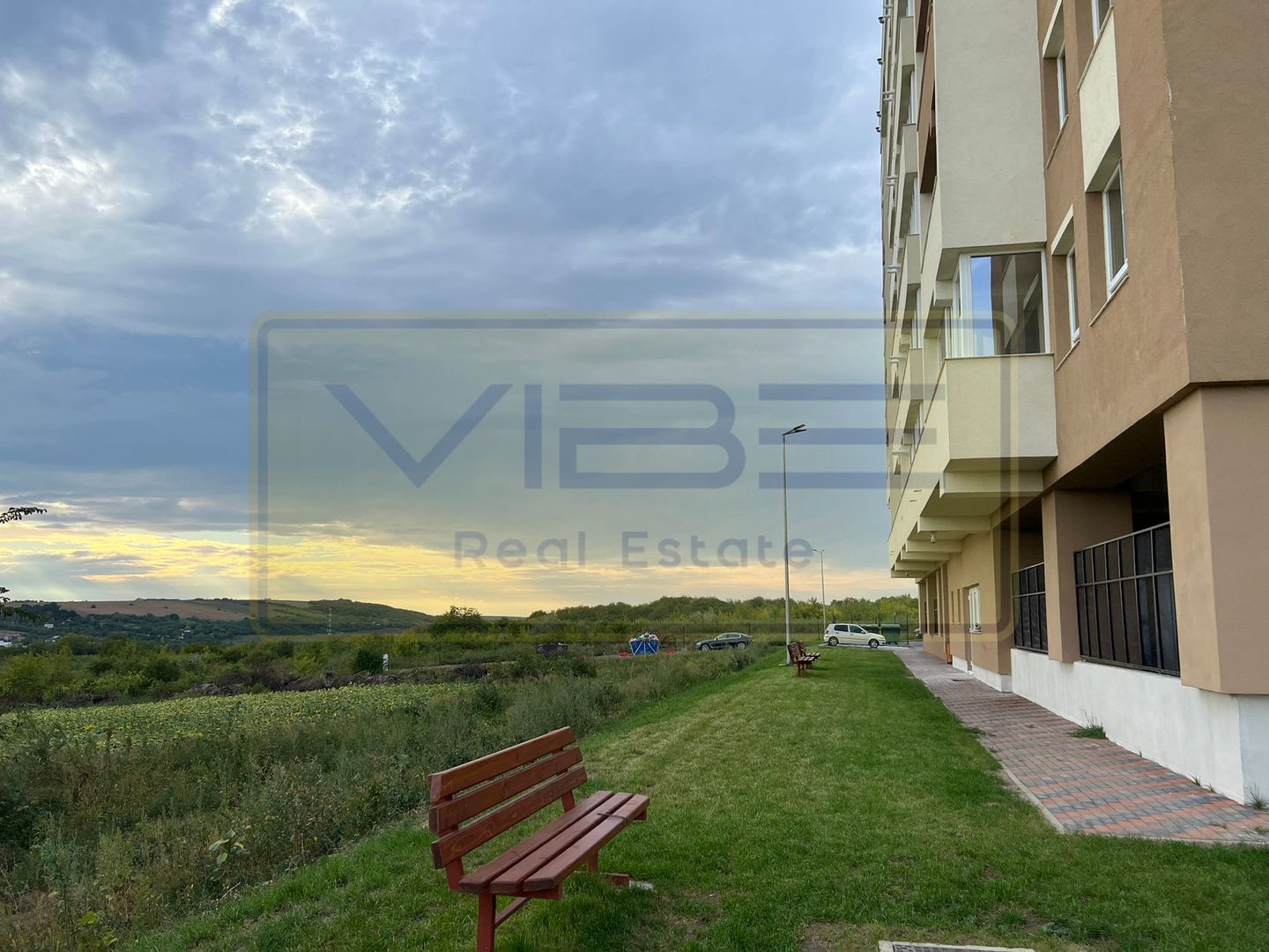 Apartament  2 camere +parcare Copou - Rasarit de Soare - Poză 33