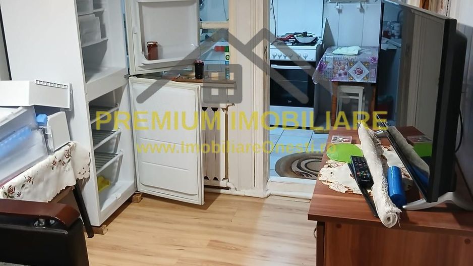 Casă 5 camere, 137 mp utili, 960 mp teren, 10 km de Onești - Poză 7