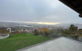 Casa de închiriat cu vedere superba asupa orasului Cluj - Poză 3
