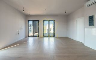 Penthouse superb cu 4 camere | Torontalului - Poză 2