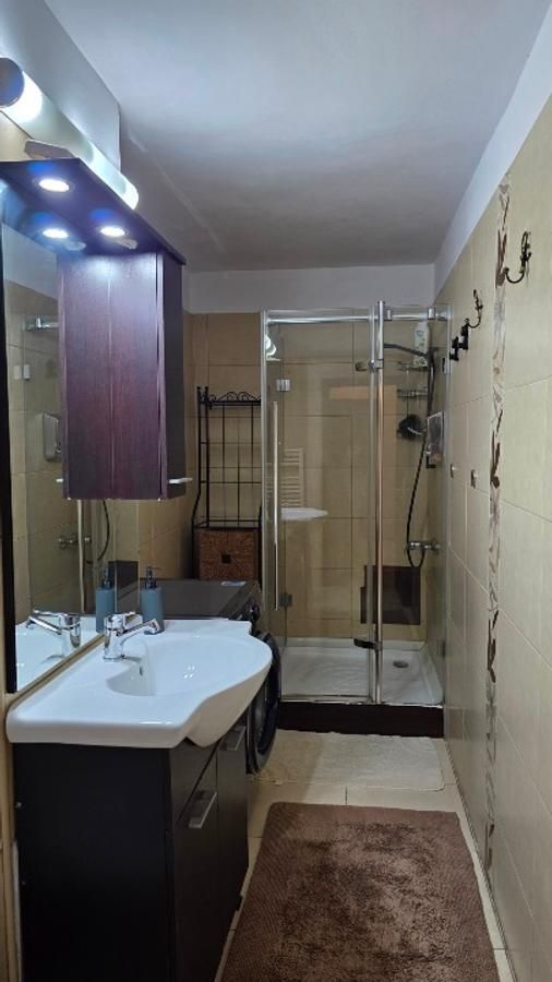 Apartament 2 camere in zona Piata Alba Iulia-Decebal, cu loc de parcare - Poză 5