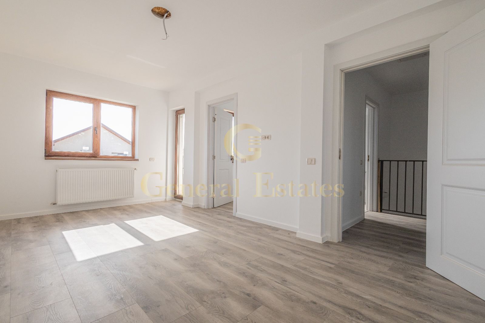 Casă individuală de vânzare – Cartier Izvor, Tărlungeni  Brașov - Poză 4