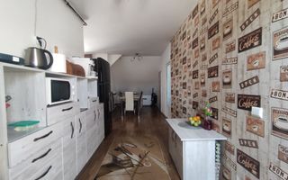 Apartament 4 camere | Mansarda | Zona Cetatii - Poză 8