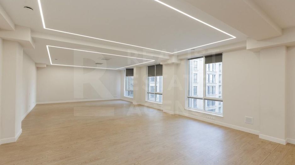 Chirie, spațiu comercial, 117 mp,  str. Mihai Eminescu, Centru - Poză 12