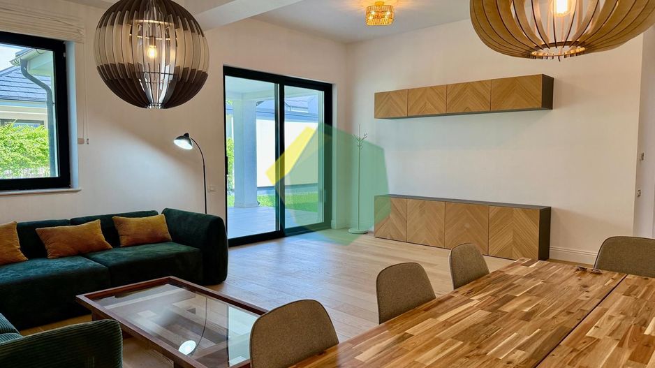 Vilă Premium în Corbeanca | Terasă Spațioasă & Curte Amenajată - Poză 7