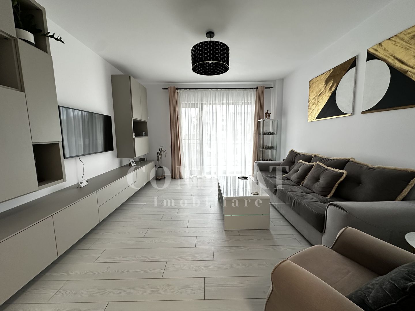 Apartament la cheie | Etaj intermediar | Bună Ziua - Poză 1