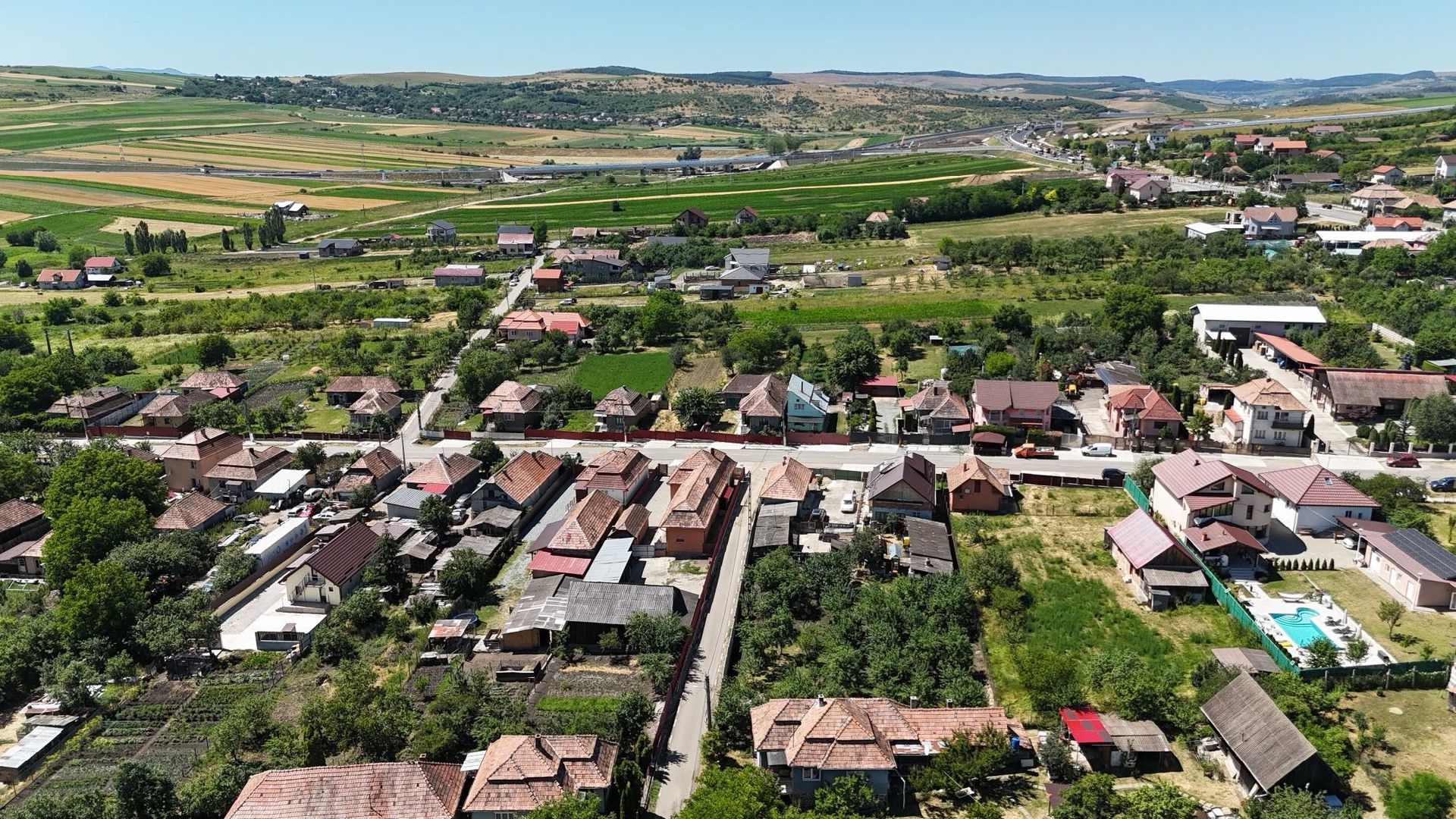 De vanzare teren intravilan - Poză 2