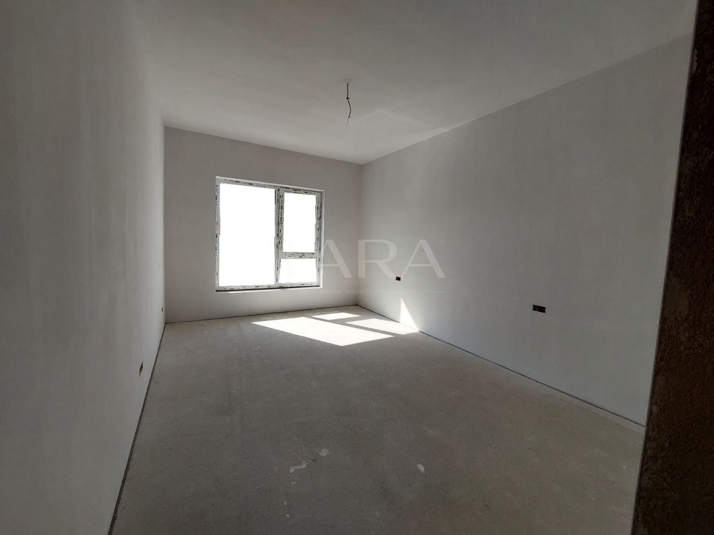 Casă spațioasă cu grădină în Florești, aproape de zona Somesului. - Poză 7