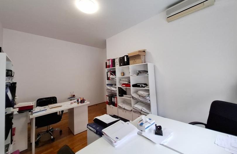BRASADAS vinde Imobil exclusivist in cartierul Primaverii. - Poză 5