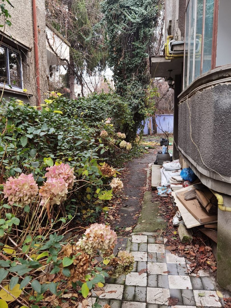 De vanzare apartament 3 camere in vila, in Cotroceni - Poză 10