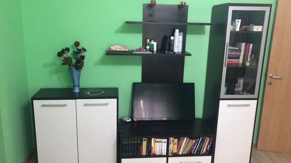Apartament 2 camere semidecomandat strada Lamotesti - Poză 6