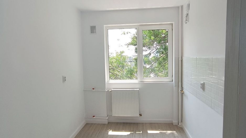 Apartament 2 camere 1 Mai - Poză 2