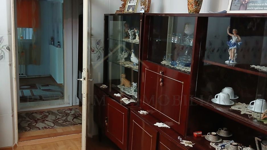 Casă 5 camere, 137 mp utili, 960 mp teren, 10 km de Onești - Poză 3