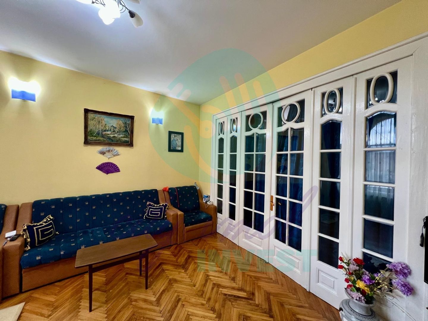 Apartament în vilă interbelică Unirii – Carol | | Curte | Ideal cabinet/birou - Poză 5