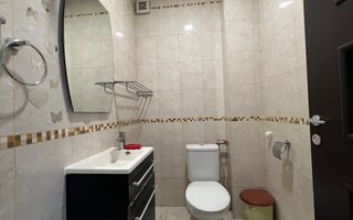 Techirghiol - Vila cocheta P+1 situata la drumul national, in perfecta stare. - Poză 8