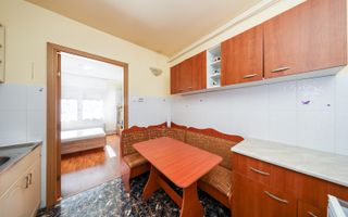 Garsoniera 21 mp Cartier Tractorul - Poză 3