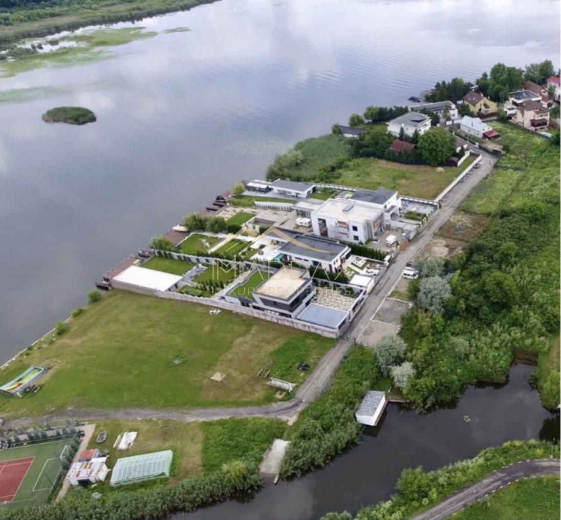 Teren intravilan superb****deschidere spre lacul SNAGOV***3800 mp - Poză 1