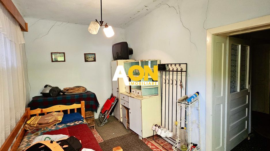 Casă batranească, 3 camere, 2200 mp teren, sat Bucerdea Grânoasă - Poză 5