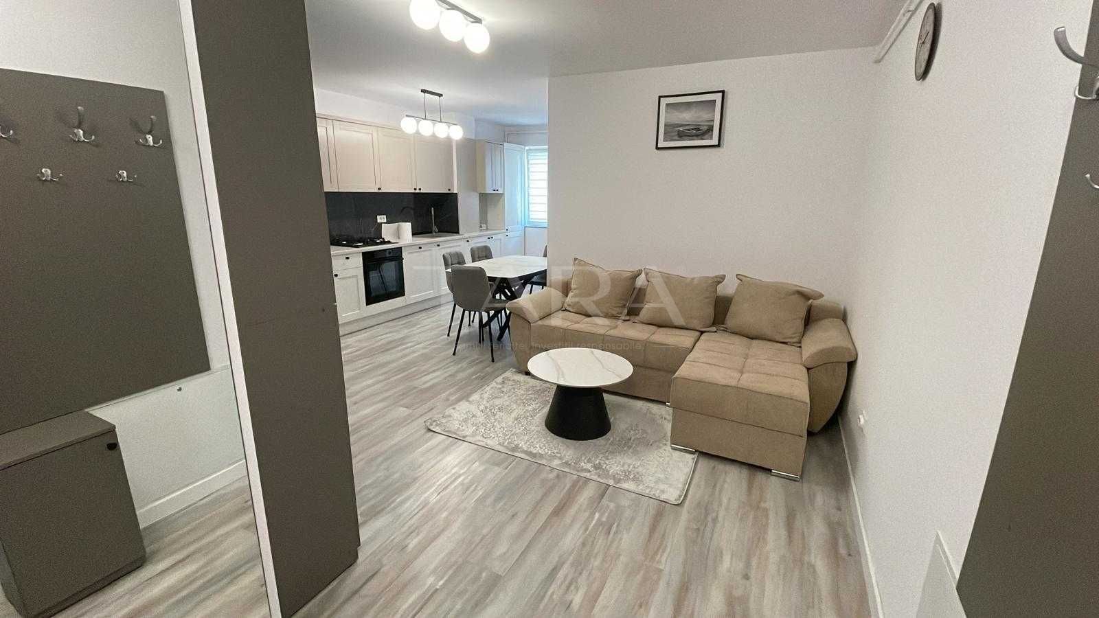Apartament 2 camere decomandate + living,  zonă premium. - Poză 2