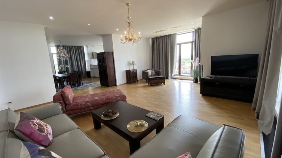 Penthouse 5 camere 250 mp lângă Ambasada SUA , zona Băneasa București - Poză 5