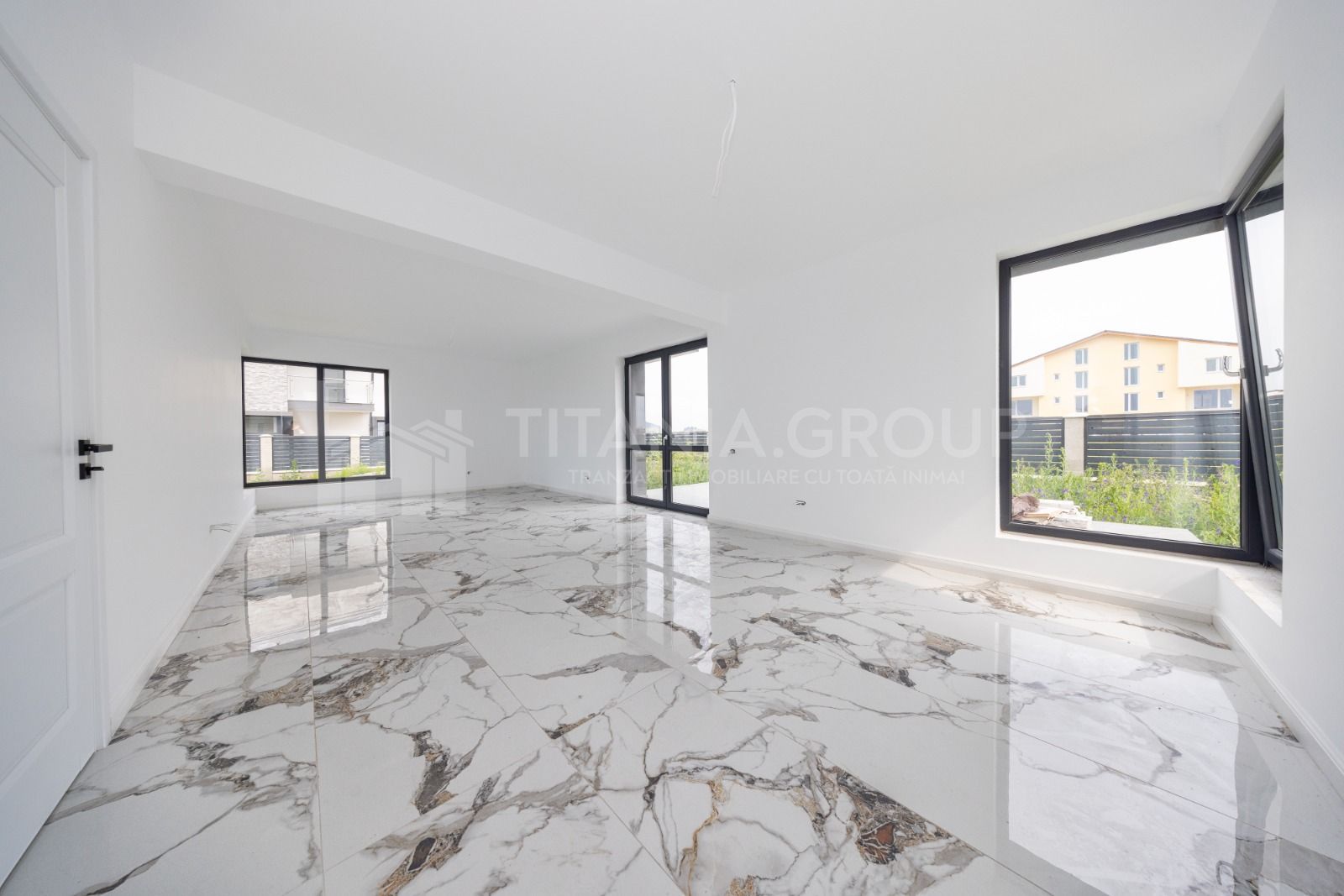 Casă individuală nouă , 4 camere, teren 519 mp, Sanpetru - Poză 6